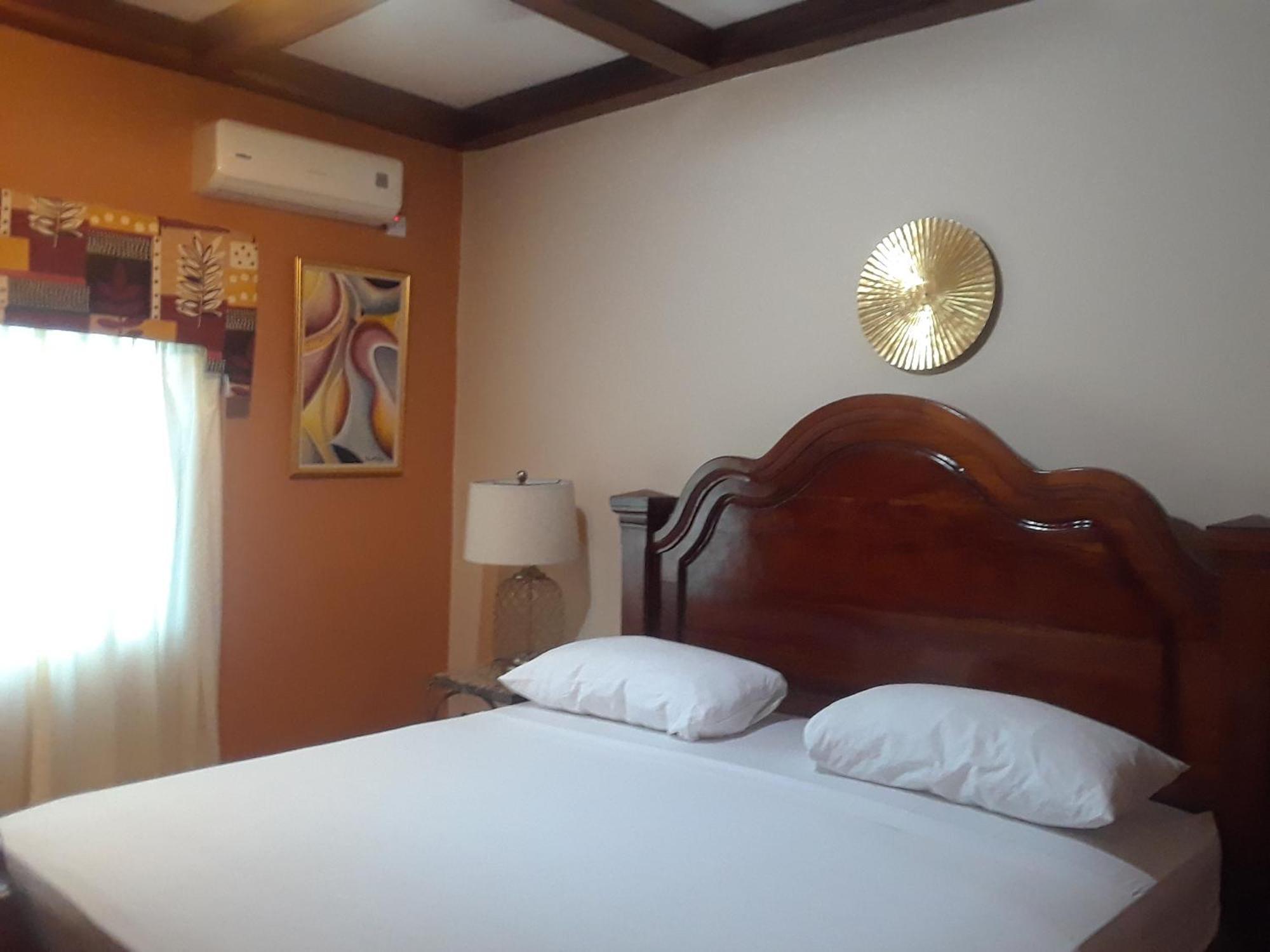 Spanish Dream Hotel Kingston Rom bilde